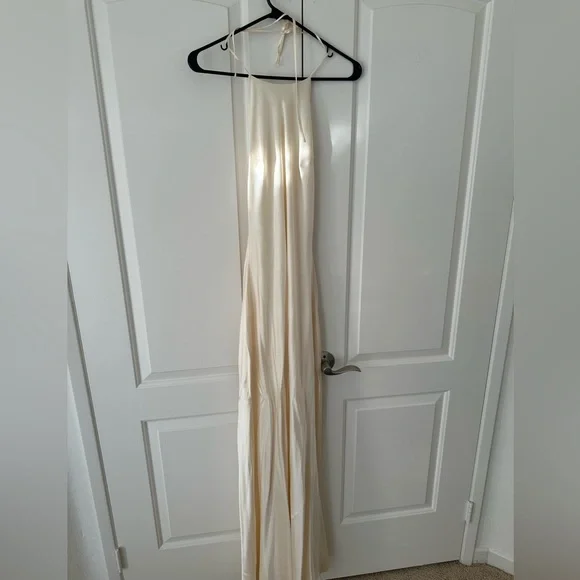 Reformation Cream Silk Maxi Dress - Picture 4 of 13